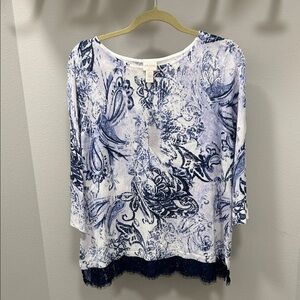 Chico's Nwt Indigo and White Paisley sweater